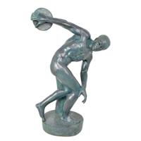 A BRONZE SCULPTURE OF THE DISCOBOLUS A BRONZE SCULPTURE OF THE DISCOBOLUS