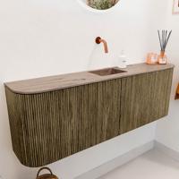 Toiletmeubel Mondiaz Joya Dlux | 123.2 cm | Meubelkleur Dusk | Faye wastafel Arena Wasbak Midden | Zonder kraangat(en) Toiletmeubel Mondiaz Joya Dlux | 123.2 cm | Meubelkleur Dusk | Faye wastafel Arena Wasbak Midden | Zonder kraangat(en)