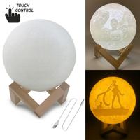 Aangepaste Touch schakelaar 2-Color 3D print maan lamp USB opladen energiebesparende LED nachtlampje met houten houder Base diameter: 10cm