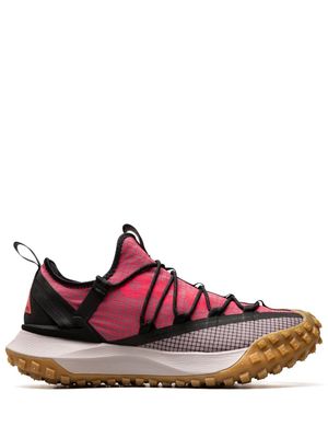 Nike baskets ACG Mountain Fly - Rose