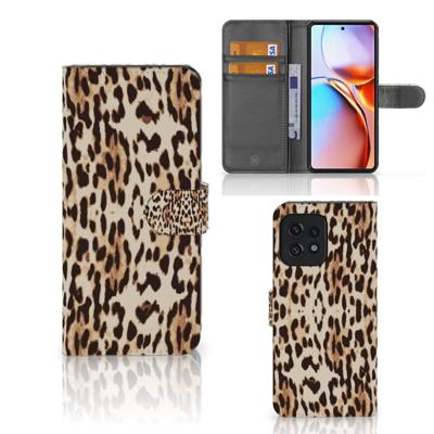 Motorola Edge 40 Pro | Telefoonhoesje | Met pasjeshouder | Leopard