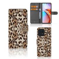 Motorola Edge 40 Pro | Telefoonhoesje | Met pasjeshouder | Leopard