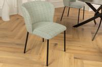 Design stoel LYON groen-roze geruite bouclé zwarte metalen poten - 44958