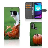 Motorola Moto E20 | E30 | E40 | Telefoonhoesje | Met pasjeshouder | Kitten