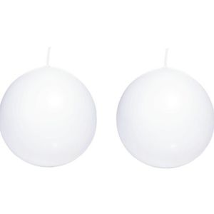 2x Witte woondecoratie bolkaarsen/balkaarsen 8 cm 25 branduren