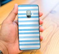 Samsung mobiel stickers Wit en blauw getextureerde ruit - thumbnail