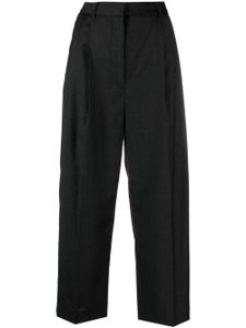 TOTEME pantalon en laine à coupe courte - Noir