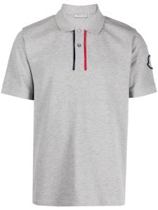 Moncler polo en coton piqué à patch - Gris