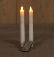 B.o. 2pcs rustiek wit wax diner kaars 23cm bew. vlam met afstands bediening 2xaa - Annas collection