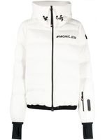 Moncler Grenoble doudoune à logo imprimé Suisses - Blanc - thumbnail