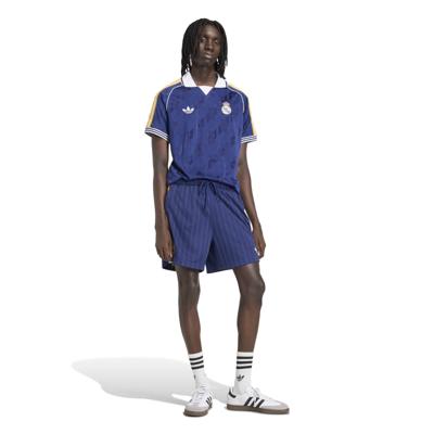 adidas Real Madrid Originals Set 2025-2026 Donkerblauw Wit Goud adidas Real Madrid Originals Set 2025-2026 Donkerblauw Wit Goud