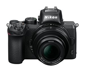 Nikon Z 50 + 16-50mm dx MILC 20,9 MP CMOS 5568 x 3712 Pixels Zwart