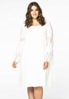Yoek Jurk met kanten details | Wit | Maat 50/52 Yoek Jurk met kanten details | Wit | Maat 50/52