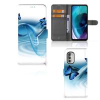 Motorola Moto G51 5G | Telefoonhoesje | Met pasjeshouder | Vlinders