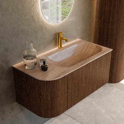 Badmeubel Mondiaz Kurve-Dlux | 95 cm | Meubelkleur Walnut | Wastafelkleur Saba | Solid surface | Wasbak rechter zijde spoelbak | 1 kraangat