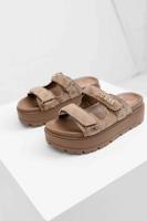 Guess Faxon 2 Sandalen Dames Beige - Maat 40 - Kleur: Beige | Soccerfanshop