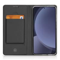 Samsung Galaxy S25 Book | Wallet Case | Wood Heart - Cadeau voor je Vriend Samsung Galaxy S25 Book | Wallet Case | Wood Heart - Cadeau voor je Vriend