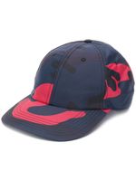 Valentino Garavani casquette à imprimé camouflage - Bleu
