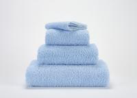 Abyss & Habidecor Abyss & Habidecor Super Pile Handdoek 60x110 330 powderblue