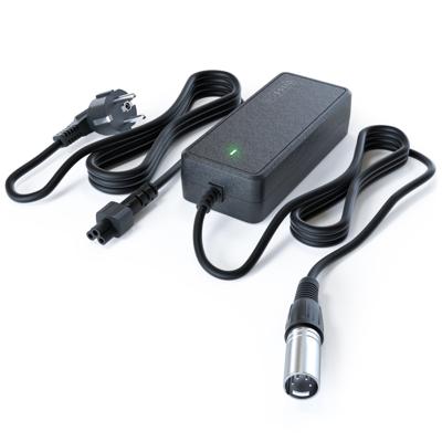 Giant Twist 26 Volt lader XLR 4 pins