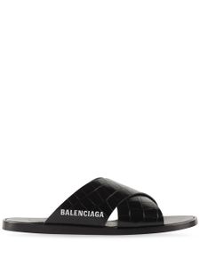Balenciaga claquettes à effet peau de crocodile - Noir