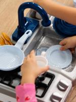 Functionele gootsteen met water en kookplaten meerkleurig Functionele gootsteen met water en kookplaten meerkleurig