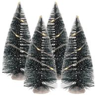 Kerstdorp maken kerstbomen 4 stuks 15 cm met LED lampjes   -