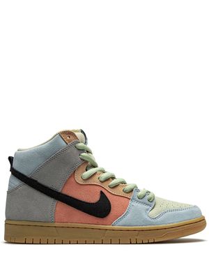 Nike baskets montantes SB Dunk - Vert