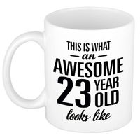 Awesome 23 year cadeau mok / verjaardag beker 300 ml - feest mokken - thumbnail