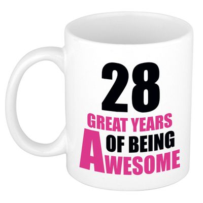 28 great years of being awesome cadeau mok / beker wit en roze 28 great years of being awesome cadeau mok / beker wit en roze