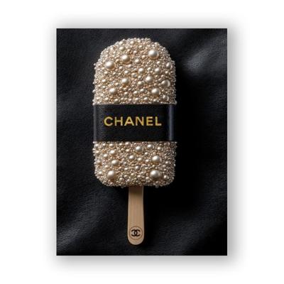 Glasschilderij - Chanel glitter ijsje zwart - 60 x 80 cm