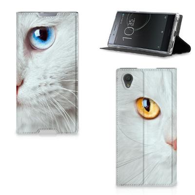 Sony Xperia L1 | Hoesje maken | Witte Kat