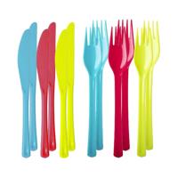 Set van 12x messen en 12x vorken - kunststof - herbruikbaar plastic - 26 cm - BBQ / Verjaardag