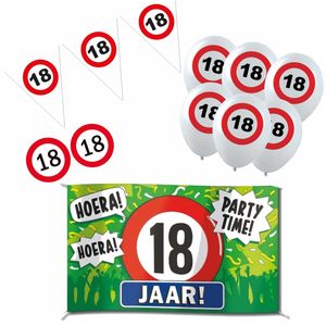 Feestartikelen 18 jaar verjaardag versiering pakket verkeersborden