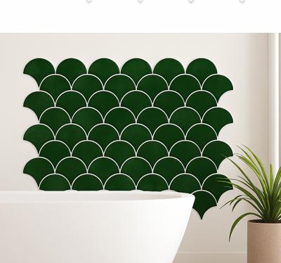 Badkamer sticker smaragdgroene visschubben