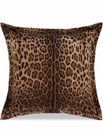 Dolce & Gabbana grand coussin Duchesse à imprimé léopard - Marron