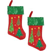 2x stuks rood/groene kerstsokken met kerstbomen print 45 cm - thumbnail