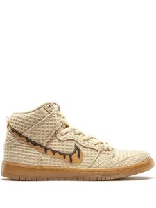 Nike baskets montantes Dunk High Premium SB - Or