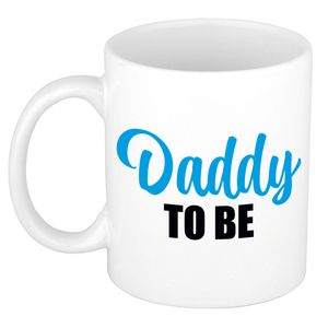 Daddy to be kado mok / beker wit met blauwe letters 300 ml