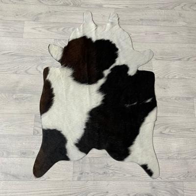 Kleine koeienhuid bruin wit zwart (Normandiër) 90x60cm