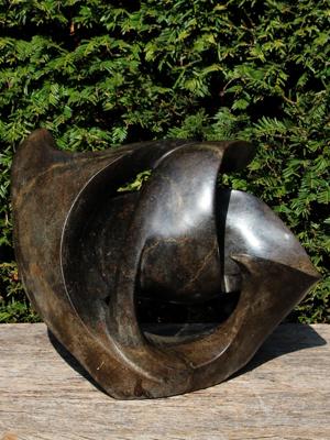 Stenen beeld Twister nr 1, 29 cm