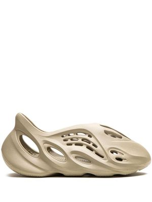adidas Yeezy "baskets YEEZY Foam Runner ""Stone Salt"" " - Tons neutres