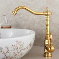 Antieke Wasbakkraan - 360° Draaibaar | Warm & Koud Water | Gouden Afwerking Antieke Wasbakkraan - 360° Draaibaar | Warm & Koud Water | Gouden Afwerking