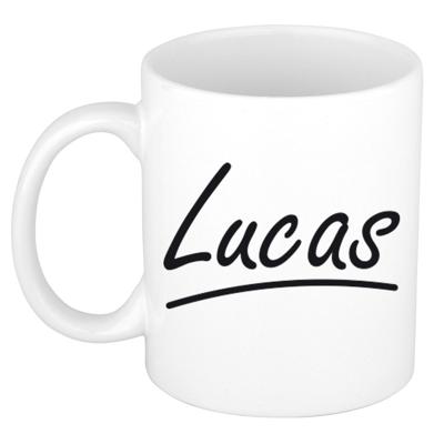 Lucas Naam koffiemok - beker - met sierlijke letters - wit - 300 ml - Cadeau - Heren Lucas Naam koffiemok - beker - met sierlijke letters - wit - 300 ml - Cadeau - Heren