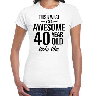 Awesome 40 year - geweldige 40 jaar cadeau t-shirt - wit - voor dames - Verjaardag cadeau Awesome 40 year - geweldige 40 jaar cadeau t-shirt - wit - voor dames - Verjaardag cadeau