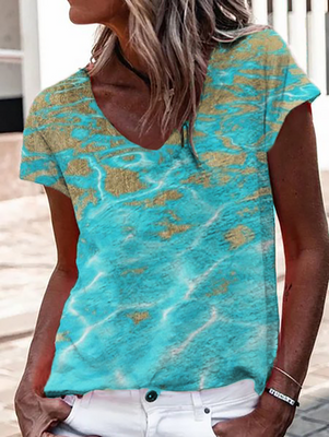 Holiday Short Sleeve Printed T-shirt