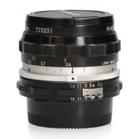 Nikon Nikon 28mm F3.5 (pre-a.i.)