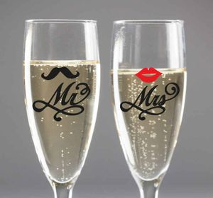 Bruiloft stickers Mevrouw en meneer lippen en snor