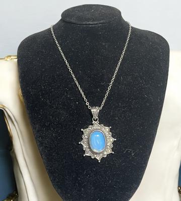 Zonnebloem Maansteen Ketting - Sieraden - Spiritueelboek.nl