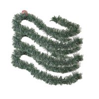 3x stuks kerstboom folie slingers/lametta guirlandes van 180 x 7 cm in de kleur groen met sneeuw